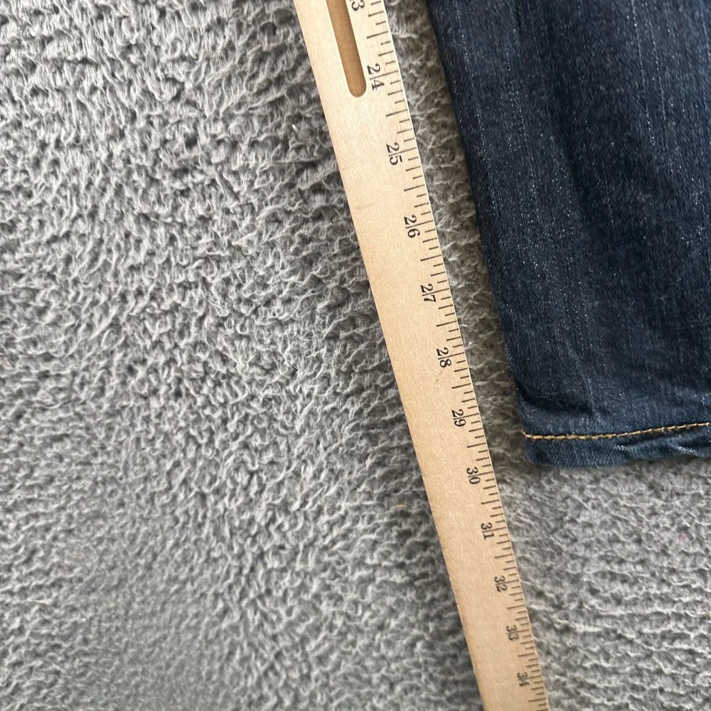 Levis before purchasing